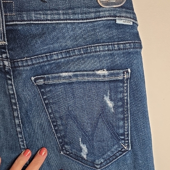 MOTHER Rascal Ankle Undone Step Fray Jeans Sz 26 Dark Graffiti - Picture 3 of 8